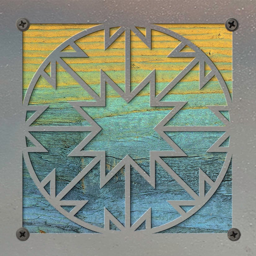 Quilt Block Metal Wall Art on Reclaimed Wood, Sewing Room Sign, Quilter Gift