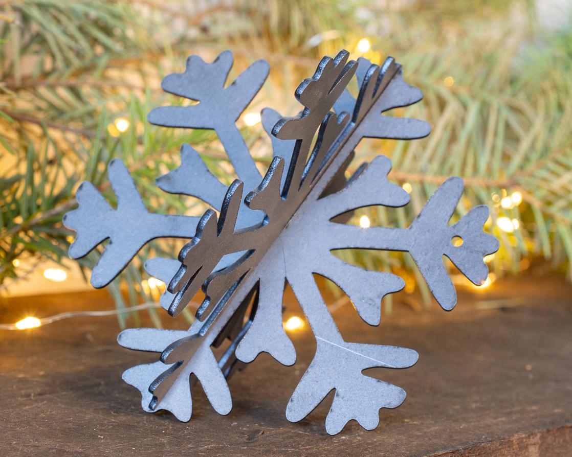 3D Metal Snowflake Ornament: Winter Holiday Decor