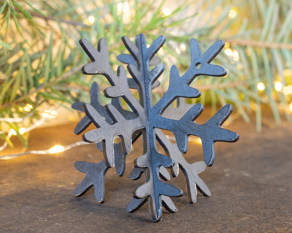 3D Metal Snowflake Ornament: Winter Holiday Decor