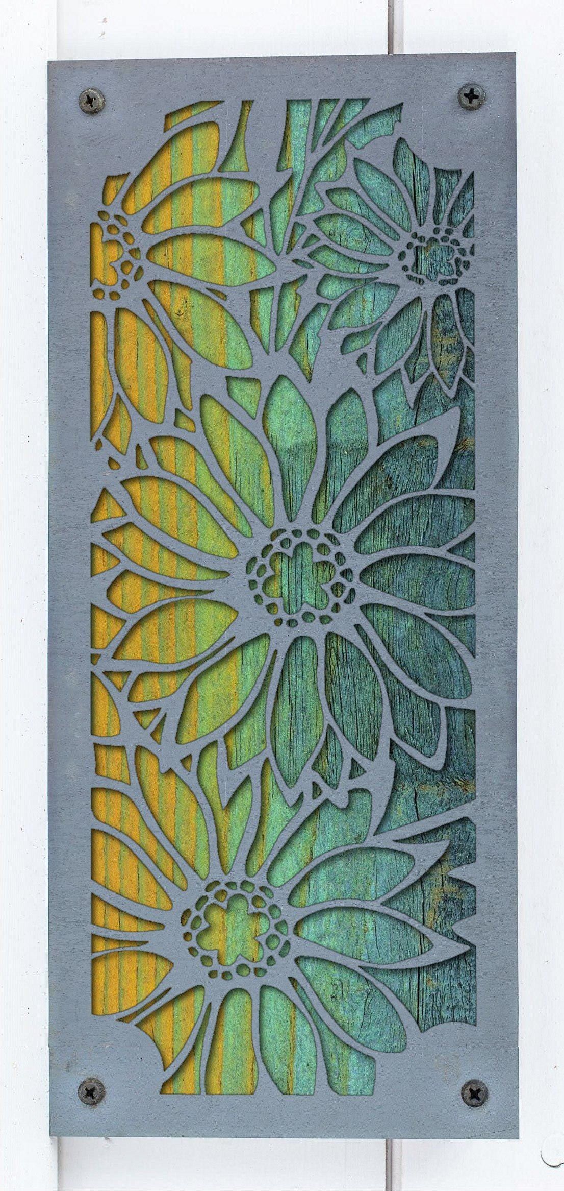 Daisy Metal Wall Art on Reclaimed Wood, Tall 12.5 Inch Flower Decor, Gift for Her